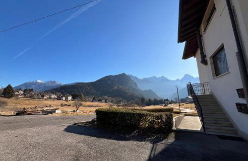 Tra prati e monti - Dolomiti Bellunesi - Foto 44
