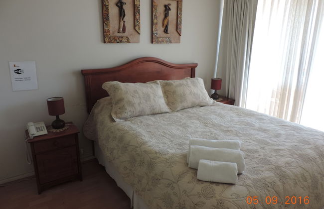 At Home Roger de Flor - Photo 6