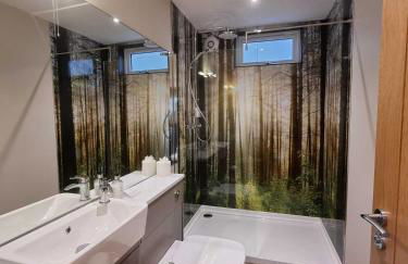 Chestnut Lodge with Hot Tub - Foto 7