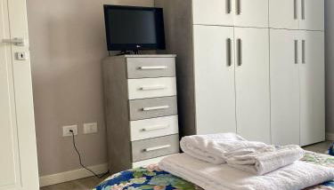 Stefy House - Apartment in Cagliari- super Balcony - Photo 5