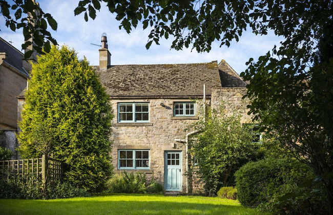 Healey Hall - Photo 50