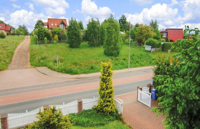 Bungalow in Kolczewo Near Baltic Sea & Lakes - Photo 18
