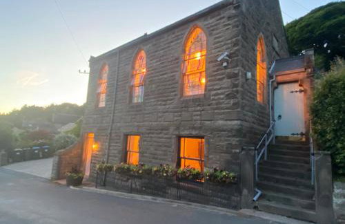 Birchover Chapel - Foto 1