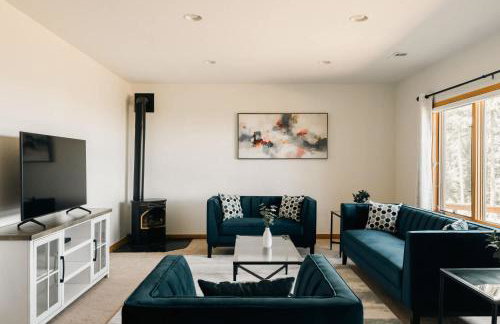 Peaceful Getaway with Hot Tub - Views - Evergreen - Foto 39