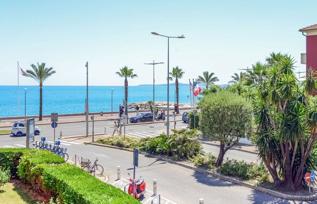 1 bedroom Apartment in Cagnes-sur-Mer - Photo 5