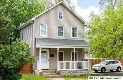 107 Quaint Renovated Single Family 3 Bdrm House - Foto 1