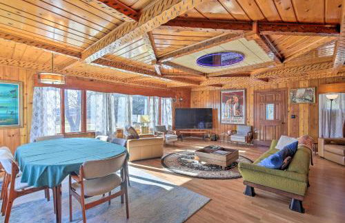 Retro Rhinelander Lake Retreat with Fire Pit! - Foto 4