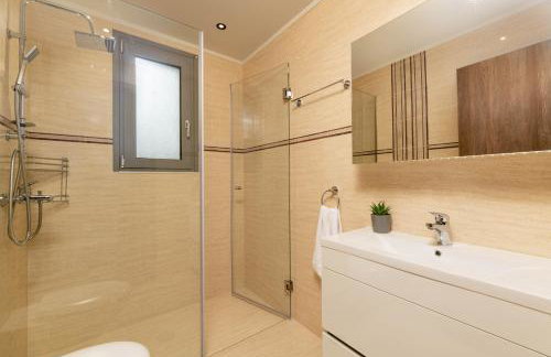 Tsatos Luxury Residence - Photo 25