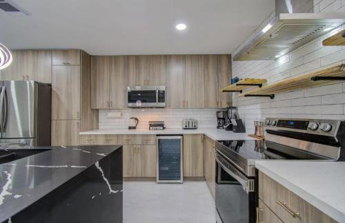 Central Convenience x Modern Luxury - Heart of Houston - Foto 9