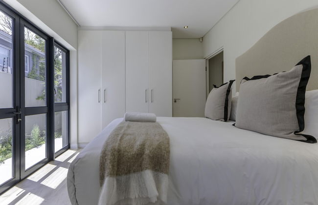 Newly Renovated 3 bed Apartment With Splashpool - 2283 - Photo 7