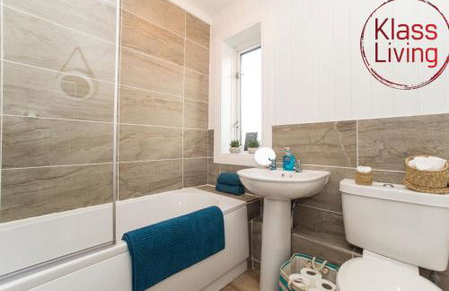 Two Bedroom House by Klass Living Serviced Accommodation Hamilton - Kenmar House With Parking & WiFi - Foto 7