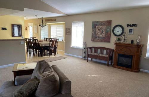 Waxberry Getaway Sequoia/Kings Canyon National Pks - Foto 30