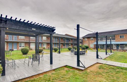 Charlotte Gem with Gym Near Hospitals and Park Expo - Foto 25