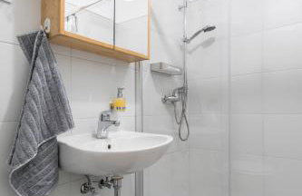 Waterview Apartments w pool - Photo 30