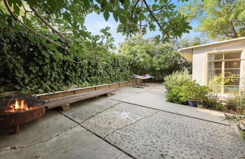 Silver Lake Cozy Getaway - Photo 48