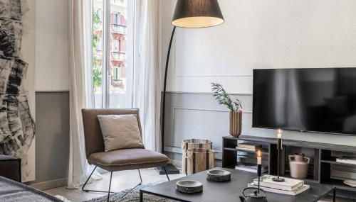 Zambrano - 4 bedrooms and office in Trafalgar - Photo 2