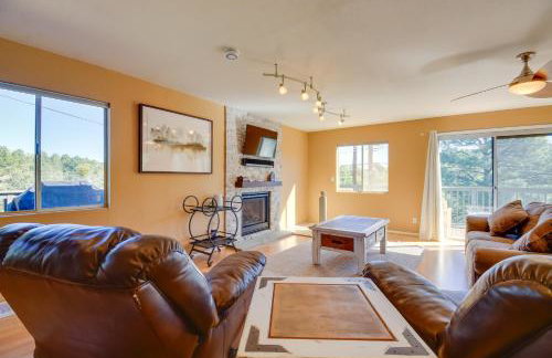 1 Mi to Whiskey Row Home with Fire Pit and Deck - Foto 4