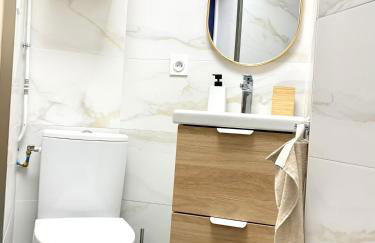 Apt Charmant, Proche Gare et Centre Historique - Climatisation et WiFi - Foto 5