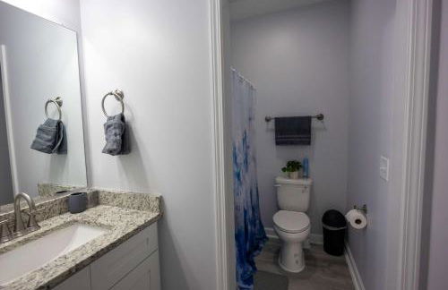 2 Min to Downtown - 9 to Elon - Fast Wi-Fi - Foto 19