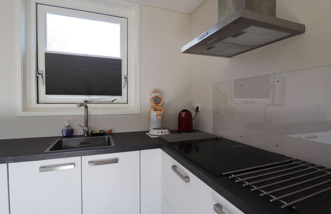 Chalet in Friesland Near Large Lakes - Foto 7