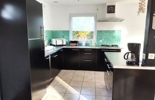 Maison à 200m de la plage avec jardin clos sur l'ILE GRANDE - Réf 283 - Foto 2