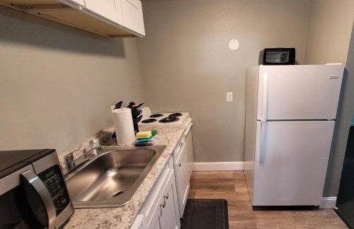 TWO BEDROOM HOME IN BEAUTIFUL DOWNTOWN LAKELAND - Foto 19