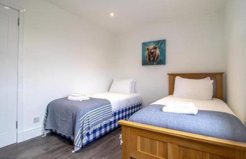 Renfrew Town Centre Easy Link to Glasgow City - Pass the Keys - Foto 30