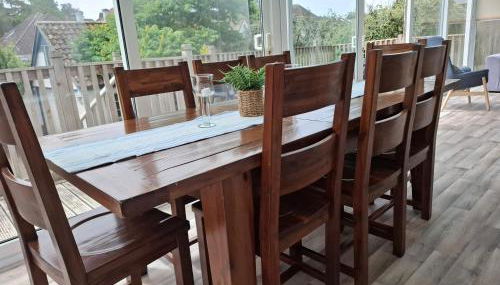 Panorama House - 400m from Sandbanks beach - Foto 3