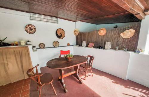 Delfim e Carmo - Entire House com Piscina - Foto 10