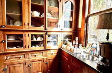 The Kate Shepard House - Photo 11