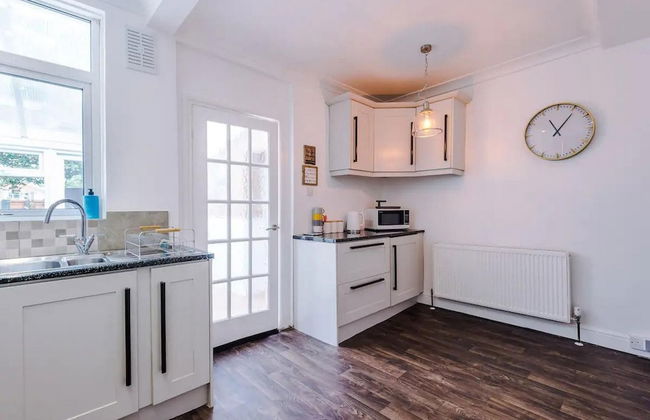 Elegant 2BD Family Retreat Blackpool Town! - Foto 7