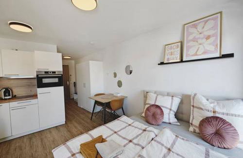 TiCasa HAPPY Zentral-Outlet-Parkplatz-Aufzug-SmartTV-Unique - Foto 13