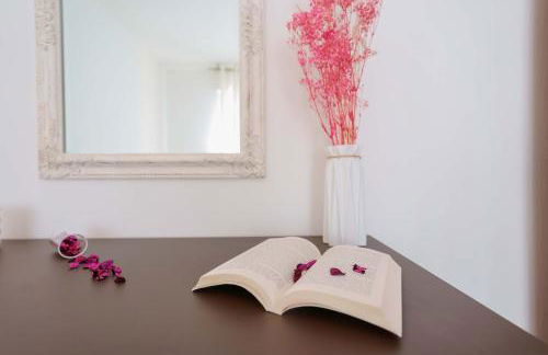 Casa Suite Himalaya Estate in Sardegna Vicino al Mare e Aeroporto Wi-Fi & Parcheggio - Foto 18