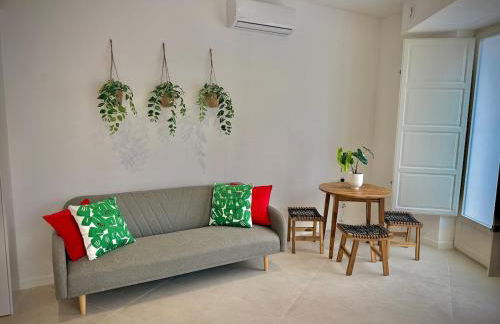 Glamour Suite 2 next to the city center - Photo 14