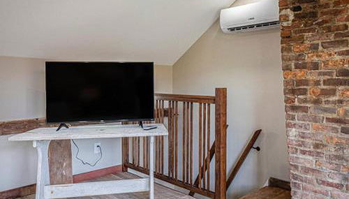 1786 Farm Cottage Honeymoon Suite Renovated 2022 - Foto 5