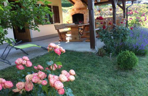 Holiday home Ema - Foto 9