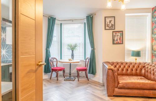 Beautifully Designed 1 Bed Flat - Foto 27