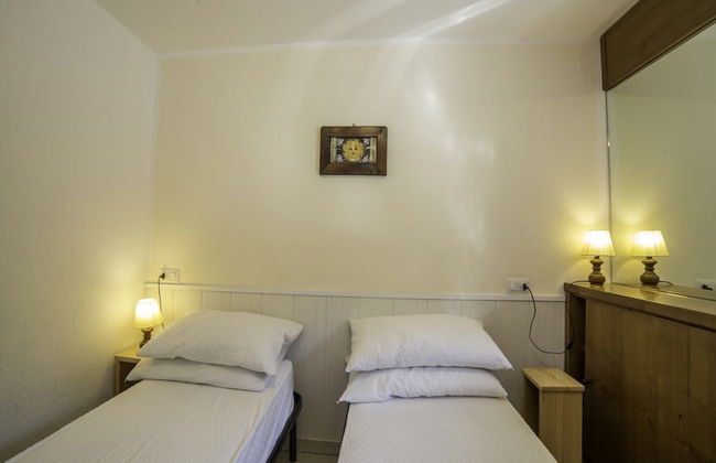 Near the Ski Lifts - Photo 5