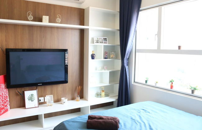 Beautiful Domain 2 Bedrooms - Photo 15