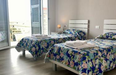 Stefy House - Apartment in Cagliari- super Balcony - Foto 9