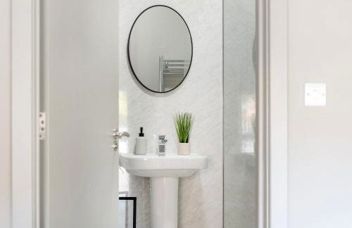 Brand New 1-Bed Flat With Free Parking - Foto 14