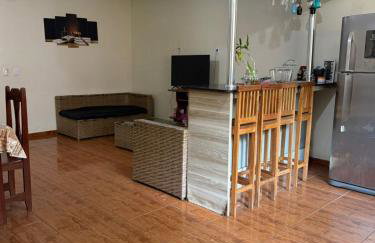 Casa em Benfica oito Pessoas no mínimo - Foto 12