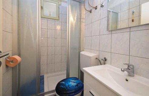 Lovely Home In Unesic With Sauna - Foto 45