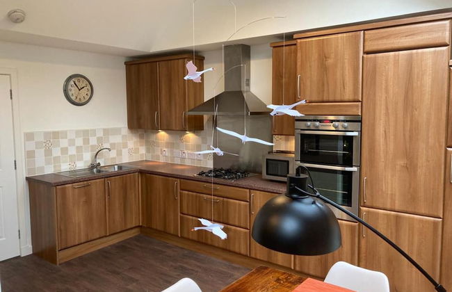 Lovely Riverside Perthshire Flat - Sleeps 8 - Foto 10