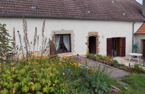 Gîte cosy à Neuvy avec jardin et animaux acceptés - FR-1-489-213 - Foto 12