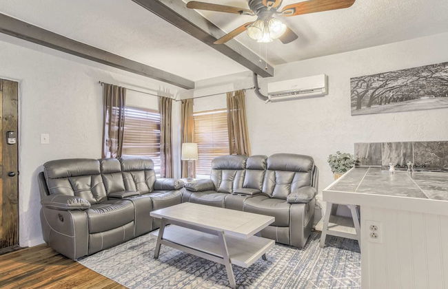 2BD Cozy Retreatclose to Red Rocksdogs Welcome! - Photo 1