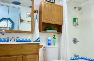 WAIKIKI 2 BEDROOMS, 1 BATH, FREE PARKING, SLEEP 6 - Foto 35