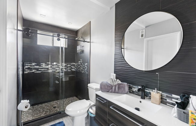 Excellent Location 4 Rooms HOME - 8 min to STRIP and 5 minutes LV CONVENTION - Foto 13