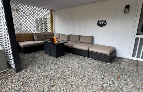 Casa Rosado @ Pocono II by Lake Hot Tub Camelback - Foto 19