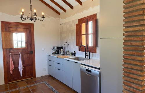 Authentic Luxury Villa in Oasis with Pool close to Malaga - Foto 37